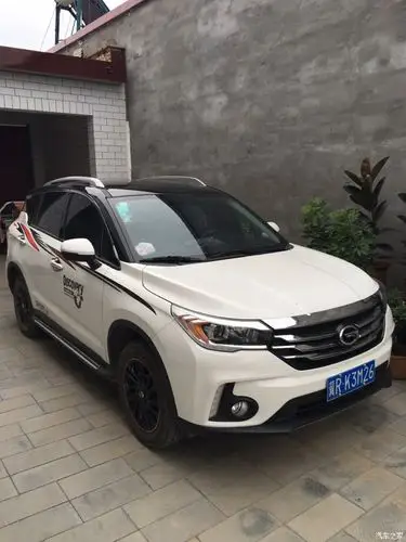 【图】简单外饰改装贴黑顶膜_传祺gs4论坛_汽车之家论坛