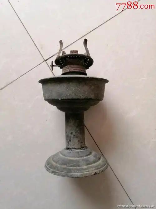 清朝青铜老油灯