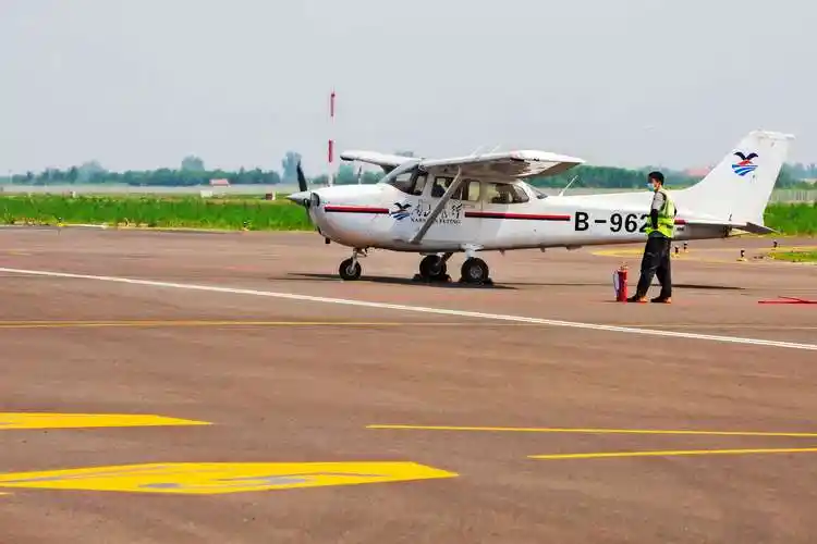 又见滨州大高航空飞机场