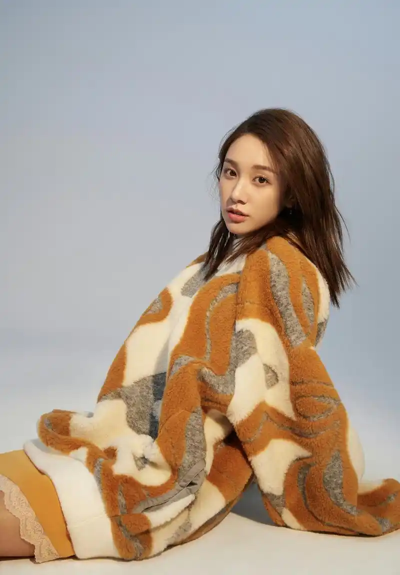 清纯美女程砚秋在娱乐圈的资源为什么一直不好?