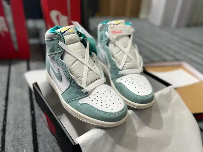 air jordan1高邦蒂芙尼