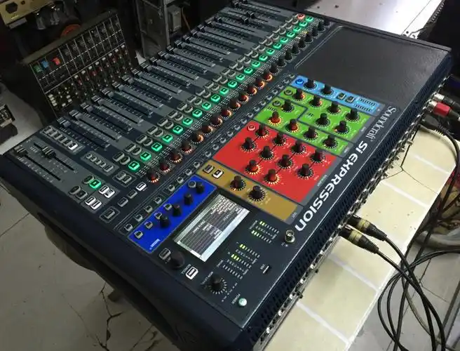 原装声艺si expression 2-24路数字调音台