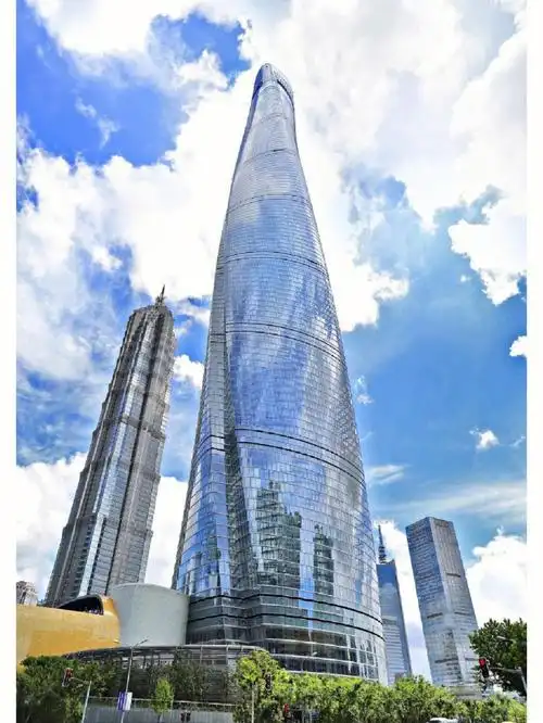 远行地产带您走进上海中心大厦联合办公