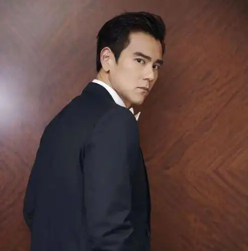 微信头像彭于晏