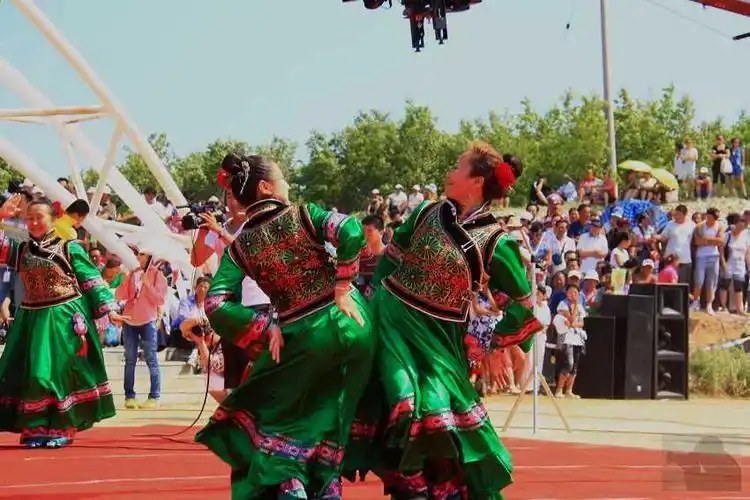 达斡尔族6.28斡包节采风