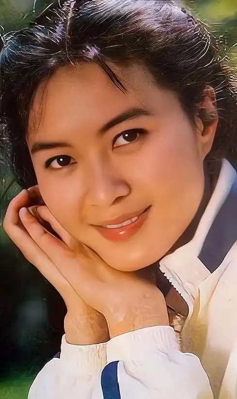 八十年代百花奖影后方舒