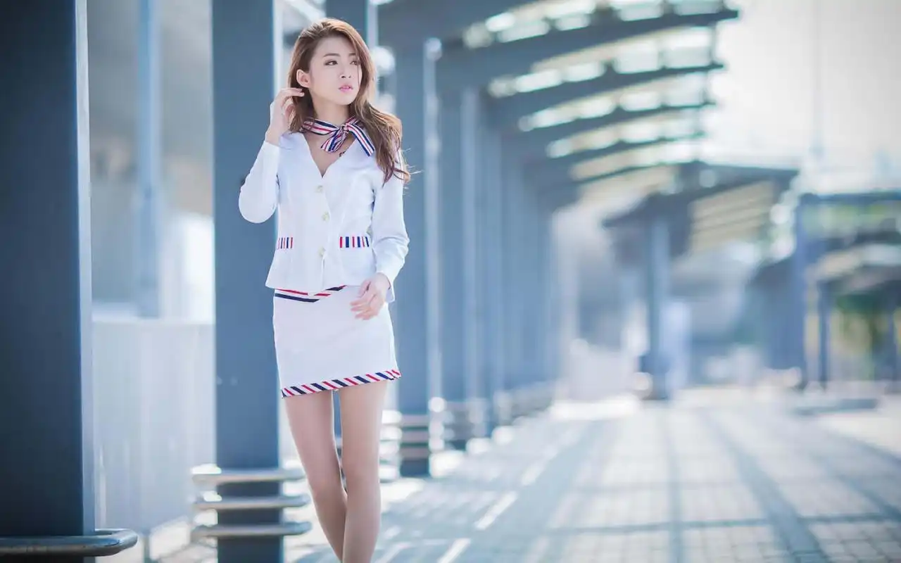 美女空姐的制服诱惑桌面壁纸