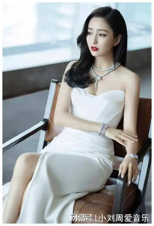 佟丽娅:离婚后的华丽蜕变