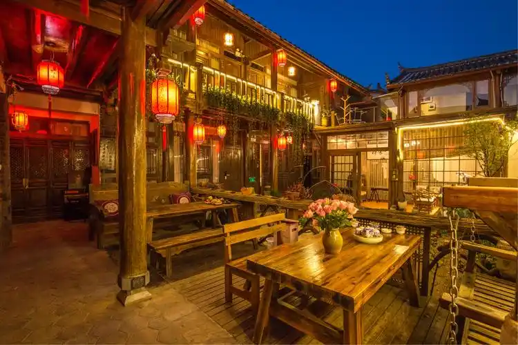 丽江王者居客栈 敬候王者归来!