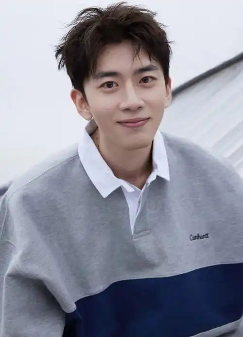 直播一哥,唐嫣白玉兰,王一博,朱一龙,虞书欣费启鸣