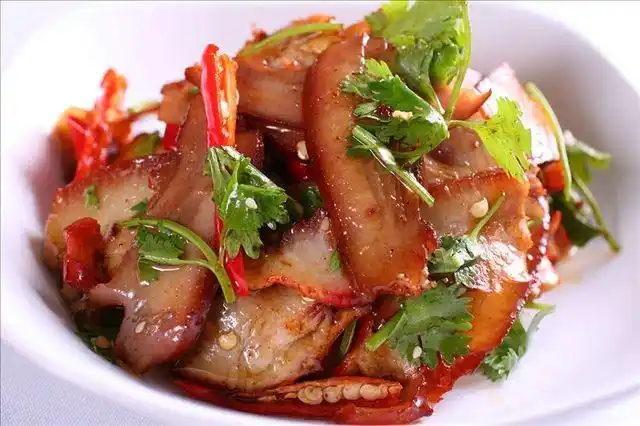 平原卤菜熟食加 盟店-学习包教会包吃住