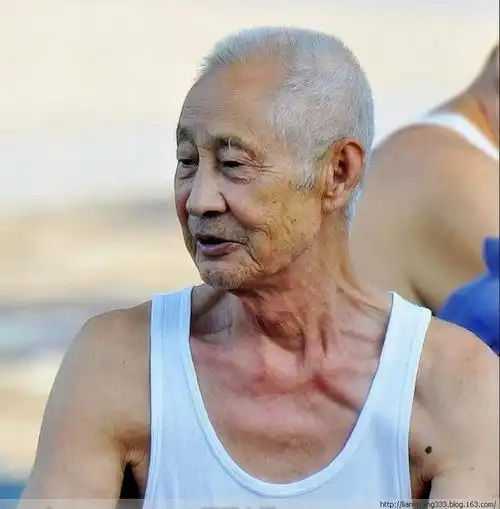 【素材:网络 编辑:眷恋夕阳】流年似水,似水流年,望不尽的天涯路,诉不