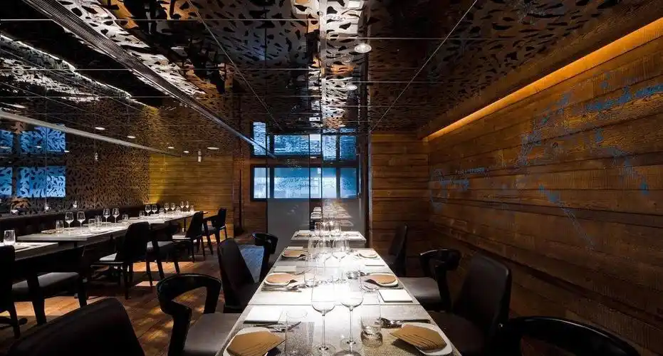 酒店西餐厅背景墙设计效果图