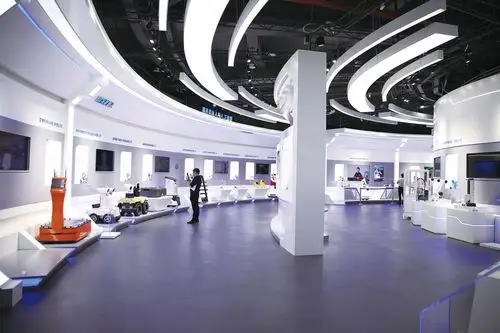 深圳市工业展览馆设立深圳机器人产业创新成果展