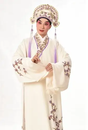 文汝靑,国家一级演员,毕业于广东粤剧学校,工小生,小武行当曾小敏