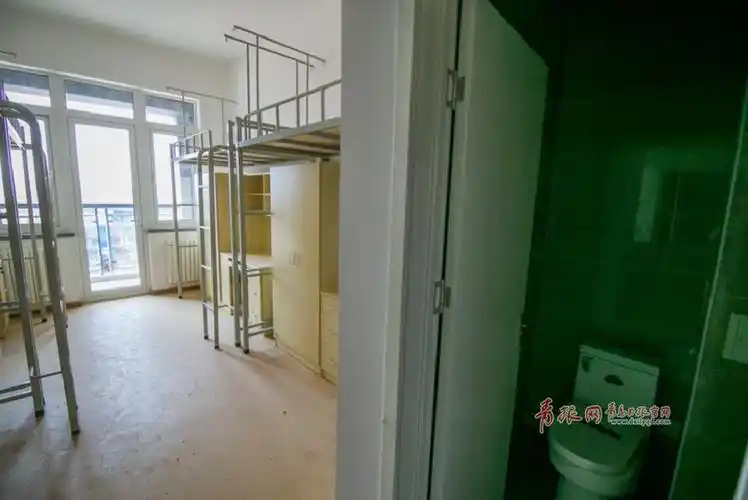 青岛实验高中新校区亮相 简洁明快恢弘大气