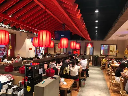 这家店的小龙虾只有招牌油焖大虾不错?是我们的打开方式不对吗?