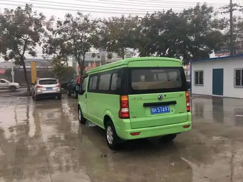 大面包车东风c37