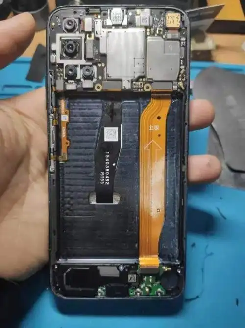 华为魔术手机拆机图解华为荣耀20拆机换屏维修评测