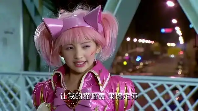 《舞法天女朵法拉》朵蜜又使出了炫光风暴,麦叩鼠还是抵挡住了