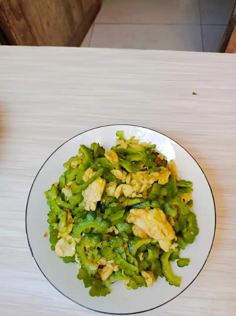 我只会做简单的家常菜,水平一般般,但是每次做菜,我都是很用心 - 抖音