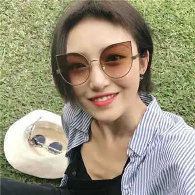 霸气女生头像戴墨镜高清大图2020没兴趣认识你也别打听我
