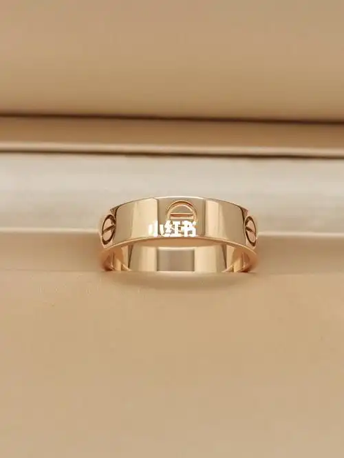 卡地亞  #高颜值的男士戒指  新款卡地亚love18k玫瑰金宽版61号男士