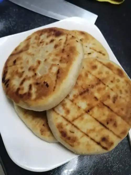 新华中学2018级14班吴涵坤,潍坊特色菜—肉火烧