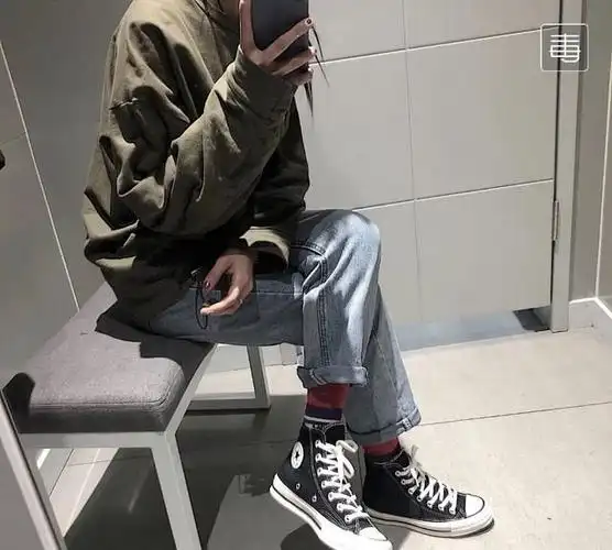 女款高帮帆布鞋黑色搭配什么袜子图25