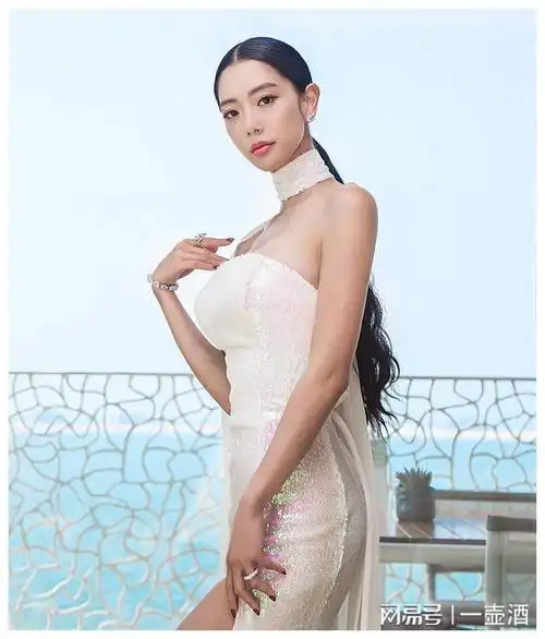 李成敏韩流女神颜值与演技的完美结合照耀娱乐天空