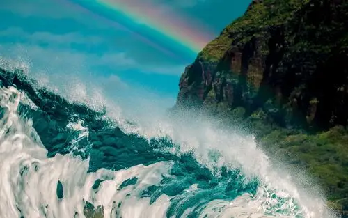 唯美梦幻的彩虹风景桌面壁纸