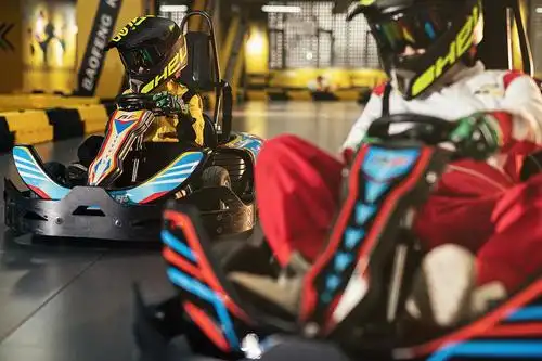 清明小长假怎么过快带孩子体验超好玩的网红儿童卡丁车