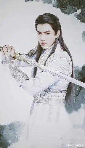 《青簪行》造型曝光:吴亦凡高发髻,白衣长衫