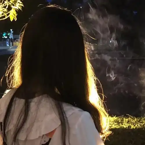 不露脸女头女生头像