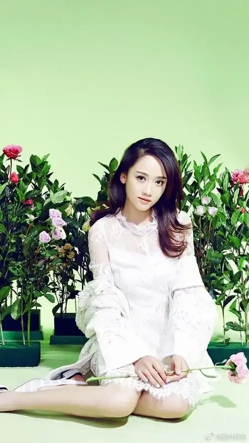 陈乔恩素颜也很美