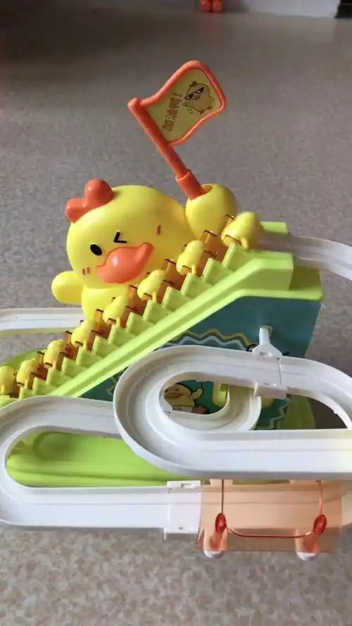 玩具益智早教 小鸭子爬楼梯玩具