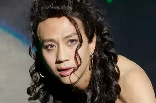 邓超为艺术奉献精神,剧中女装造型太辣眼睛,网友:这才是真影帝