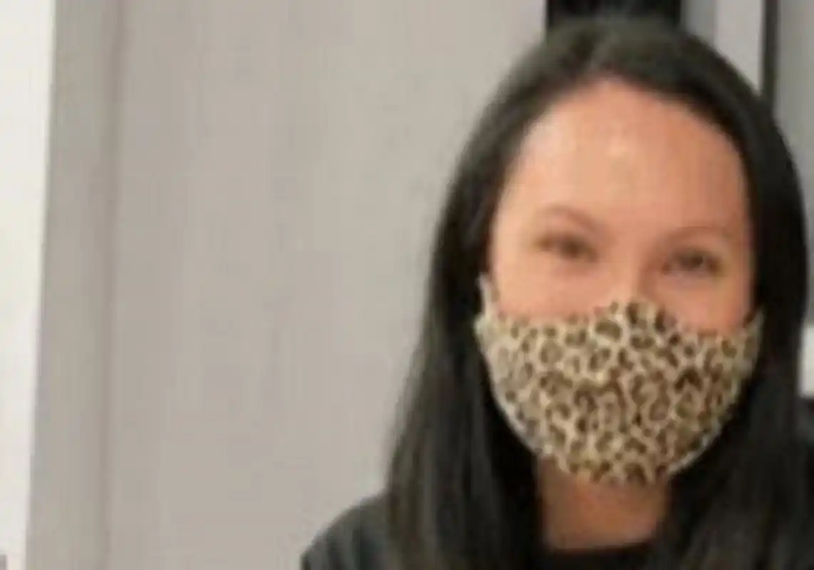 虽然长相和张柏芝有些相似,但是颜值完全比不上张柏芝,戴碧芝和张柏芝