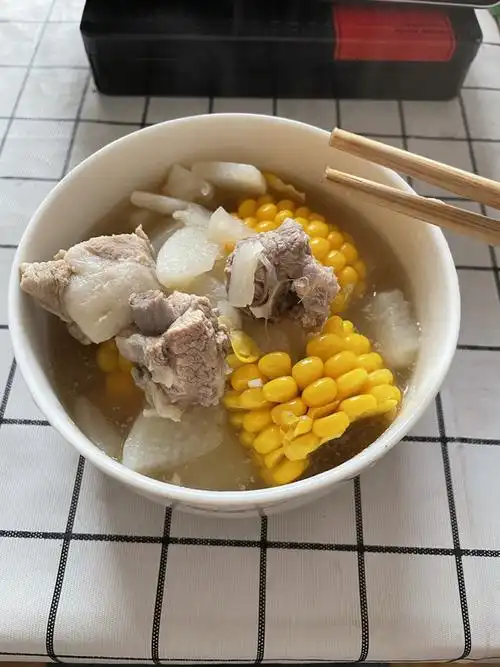 大玄子吖做的萝卜排骨汤