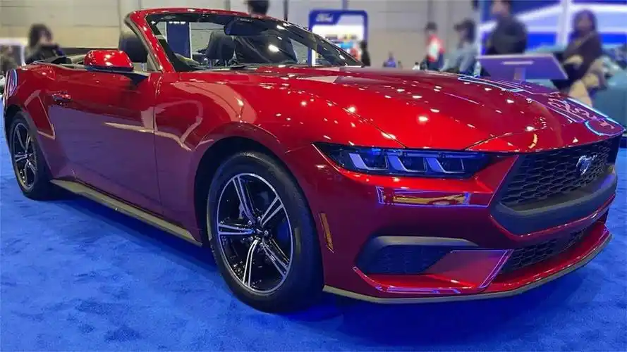 2024款福特野马ecoboost敞篷跑车 静态体验外观和内饰