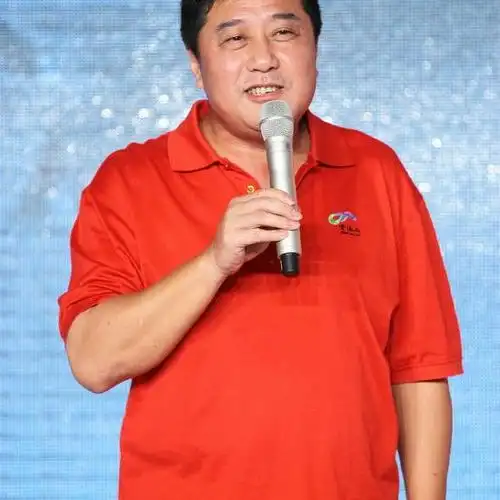 "童年女神"梅婷的成长史,和她爱过的那些男人|鄢颇|叶大鹰|李小冉