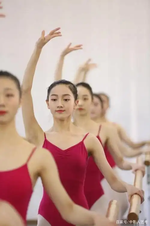 看!这才是舞蹈艺考生该有的样子!