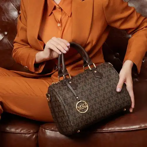 名牌包包新款女