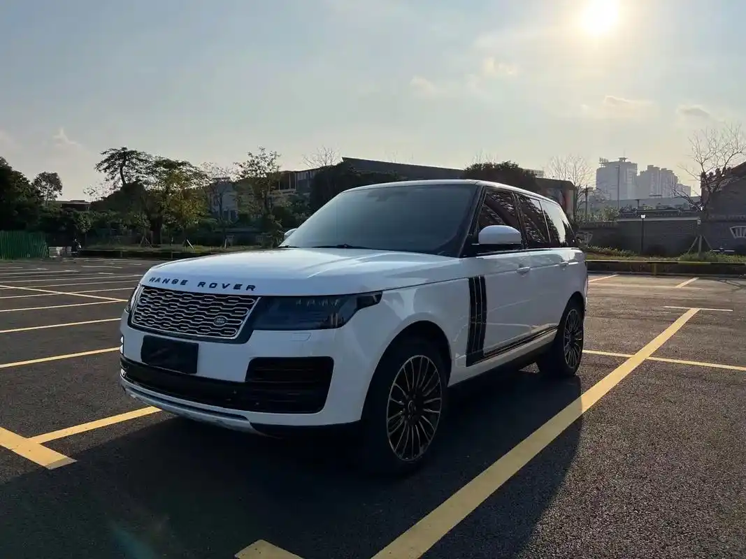 14年改20款路虎揽胜行政 5.0 ,白色骚 - 抖音