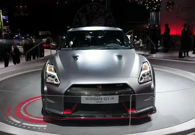 车主爆改东瀛战神gtr遭嫌弃网友这不是我喜欢的gtr