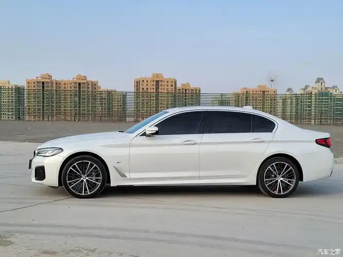 出宝马5系2022款530li领先型m运动套装有喜欢