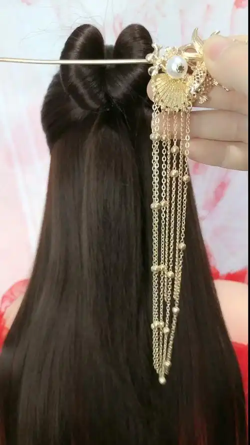 全民最火编发#不用发包三步教你步摇发簪发型