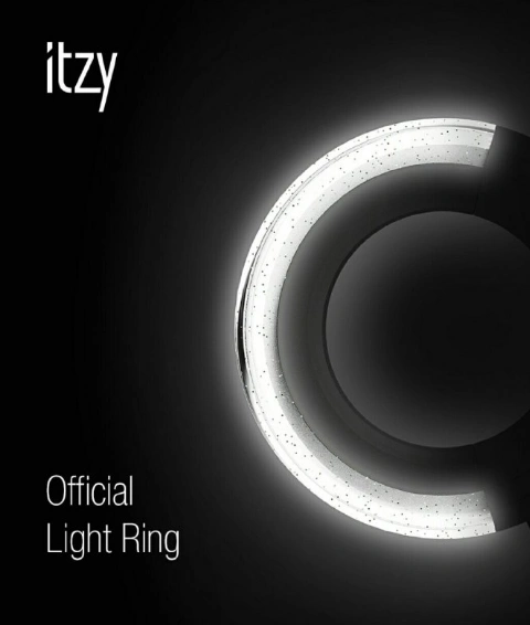 原创别人都是应援棒,女团itzy却是应援环,亮到可以用来当床头灯