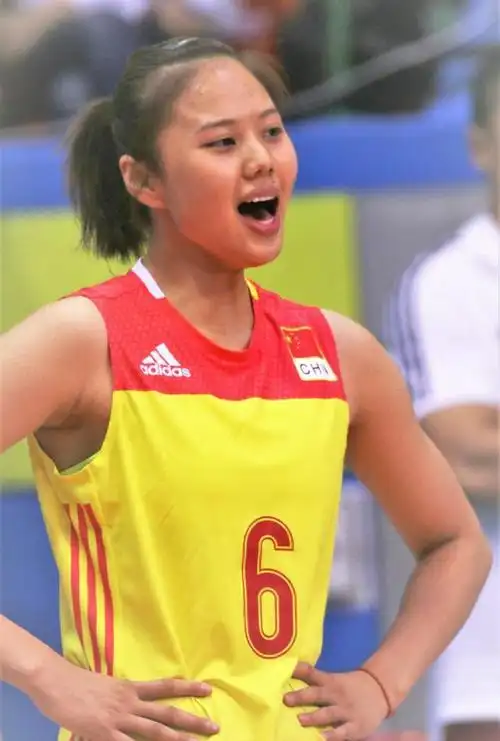 龚翔宇在女排起到作用 就好像李白在盛唐文艺圈作用一样强大