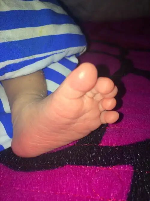 【晒脚丫】pu的小脚丫